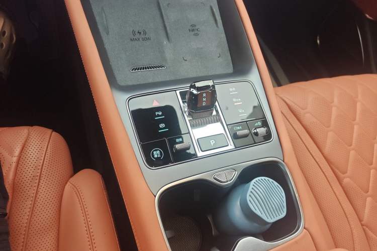 Used BYD Sealion 07 EV 2024 550 All-Wheel-Drive Smart Navigation Version Gear Lever