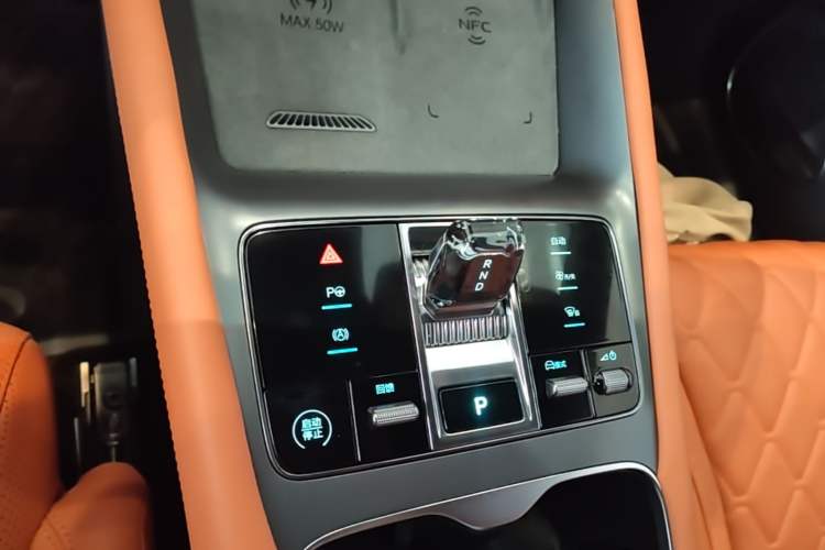 Used BYD Sealion 07 EV 2024 610 Zhihang Edition Gear Lever
