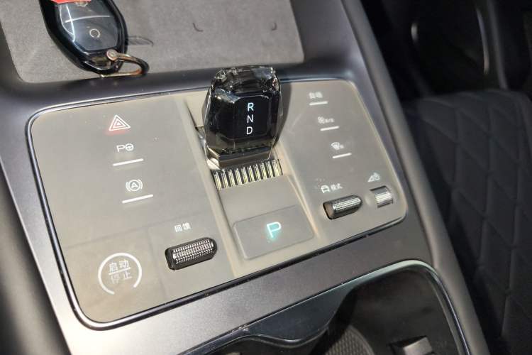 Used BYD Sealion 07 EV 2024 610 Long-Range Version Gear Lever