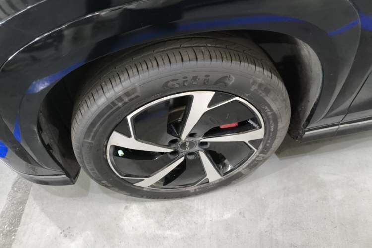 Used BYD Sealion 07 EV 2024 610 Long-Range Version Left Front Wheel Hub