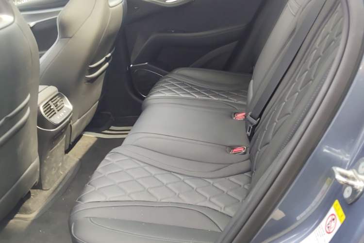 Used BYD Sealion 07 EV 2024 610 Zhihang Edition Left Rear Seat