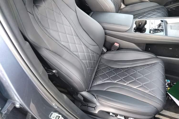 Used BYD Sealion 07 EV 2024 610 Zhihang Edition Right Front Seat