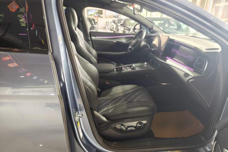Used BYD Sealion 07 EV 2024 610 Zhihang Edition Right Front Seat