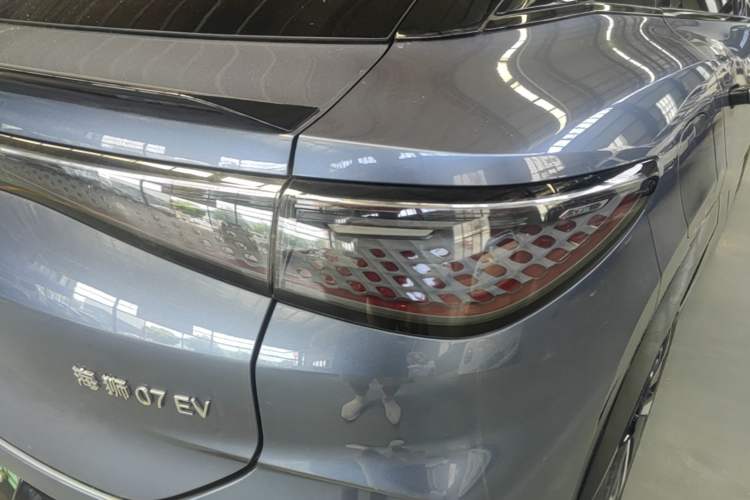 Used BYD Sealion 07 EV 2024 610 Zhihang Edition Right Rear Taillight