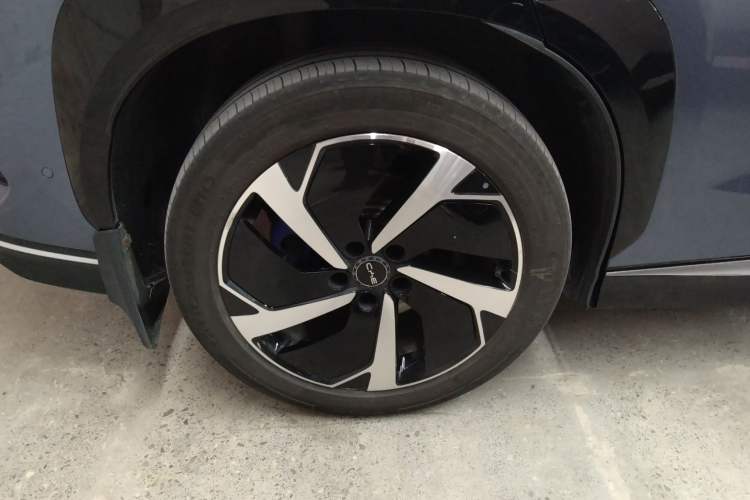 Used BYD Sealion 07 EV 2024 610 Long-Range Version Right Rear Wheel Hub