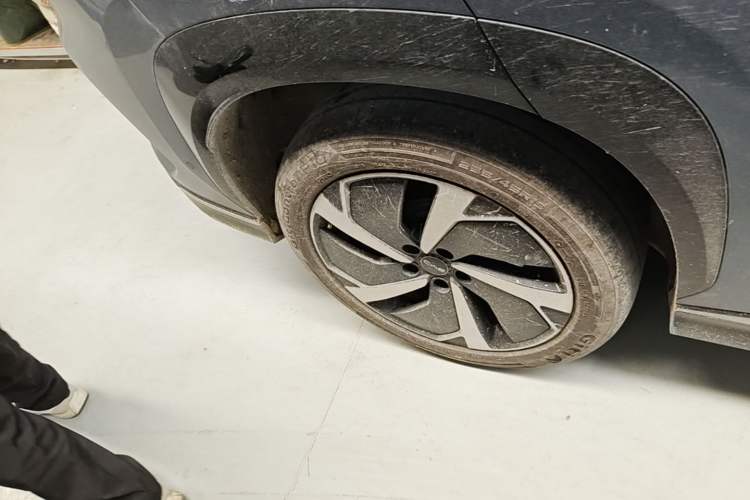 Used BYD Sealion 07 EV 2024 610 Long-Range Version Right Rear Wheel Hub