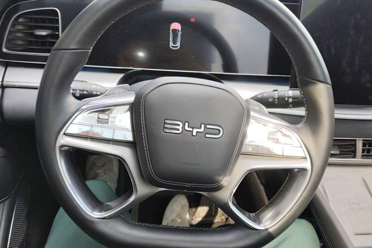 Used BYD Sealion 07 EV 2024 610 Zhihang Edition Steering Wheel