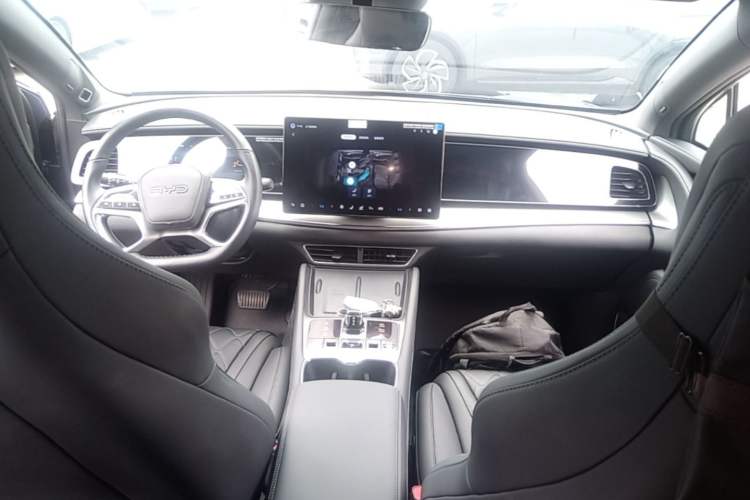 Used BYD Sealion 07 EV 2024 610 Long-Range Version Center Console