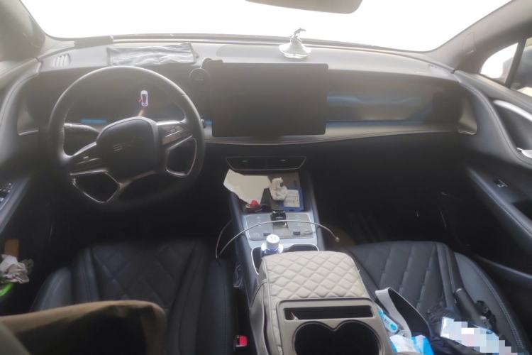 Used BYD Sealion 07 EV 2024 610 Long-Range Version Center Console