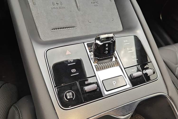Used BYD Sealion 07 EV 2024 610 Long-Range Version Gear Lever