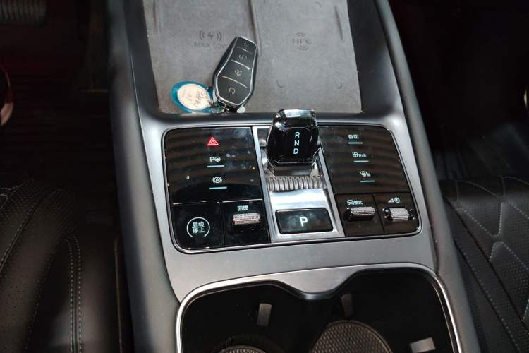 Used BYD Sealion 07 EV 2024 610 Zhihang Edition Gear Lever