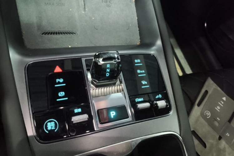 Used BYD Sealion 07 EV 2024 610 Long-Range Version Gear Lever