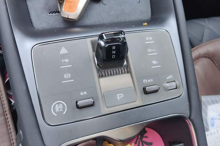 Used BYD Sealion 07 EV 2024 610 Long-Range Version Gear Lever