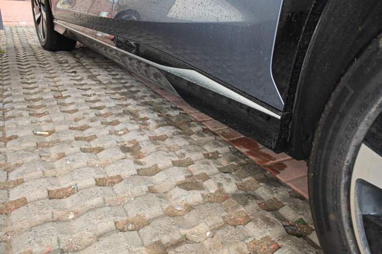 Used BYD Sealion 07 EV 2024 610 Long-Range Version Left Side Sill
