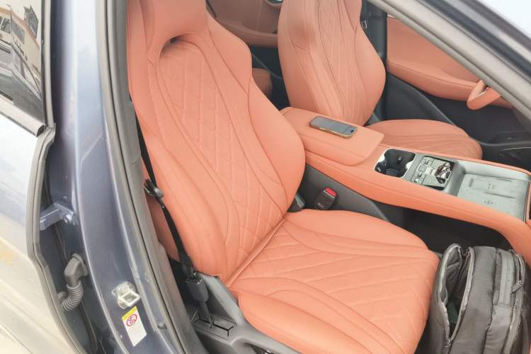 Used BYD Sealion 07 EV 2024 610 Long-Range Version Right Front Seat