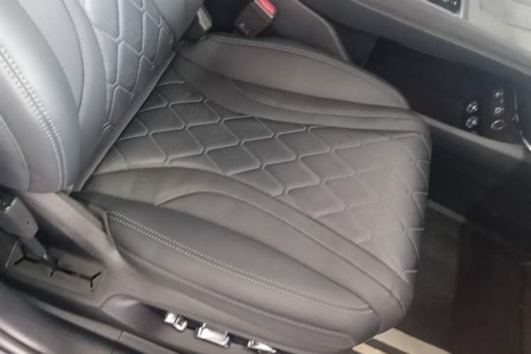 Used BYD Sealion 07 EV 2024 610 Zhihang Edition Right Front Seat