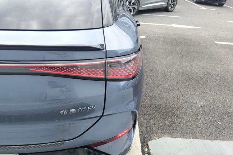 Used BYD Sealion 07 EV 2024 610 Long-Range Version Right Rear Taillight