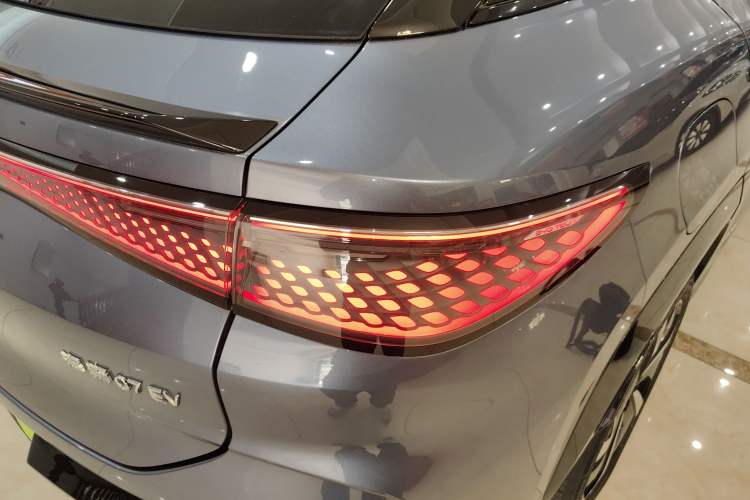Used BYD Sealion 07 EV 2024 610 Long-Range Version Right Rear Taillight
