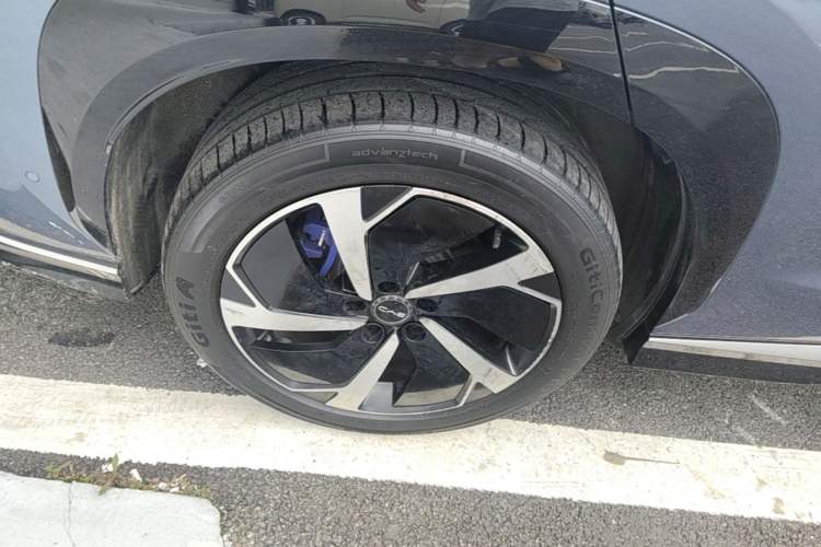 Used BYD Sealion 07 EV 2024 610 Long-Range Version Right Rear Wheel Hub