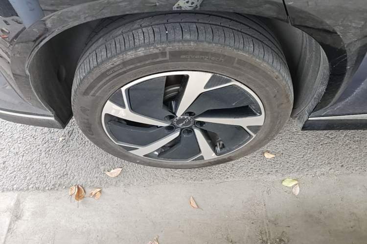 Used BYD Sealion 07 EV 2024 610 Long-Range Version Right Rear Wheel Hub