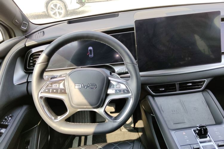 Used BYD Sealion 07 EV 2024 610 Zhihang Edition Steering Wheel