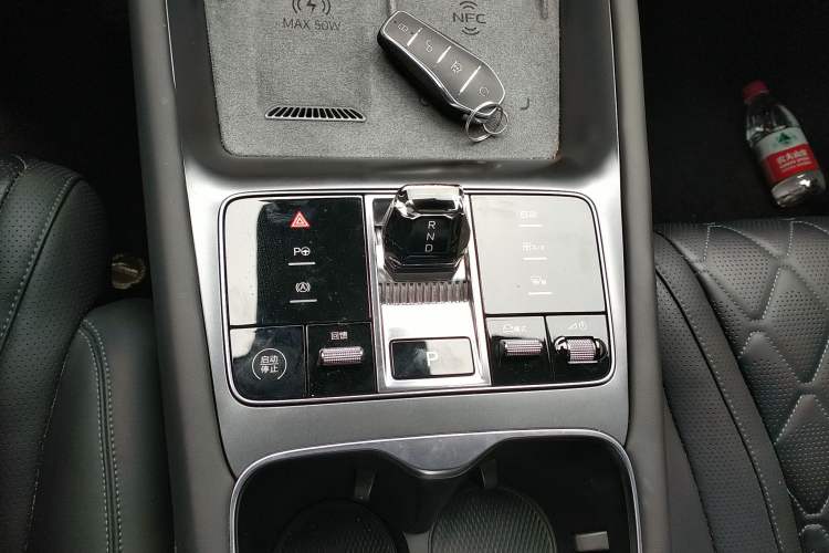 Used BYD Sealion 07 EV 2024 610 Zhihang Edition Gear Lever