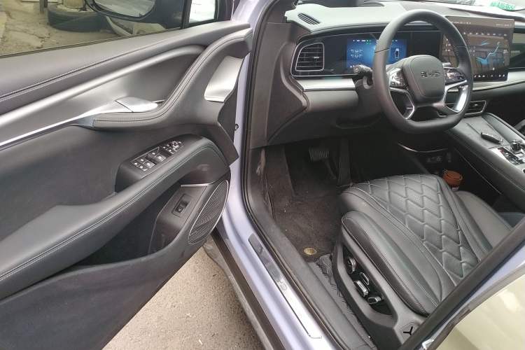 Used BYD Sealion 07 EV 2024 610 Zhihang Edition Interior 3