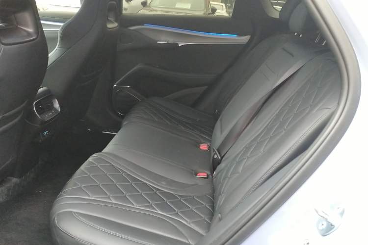 Used BYD Sealion 07 EV 2024 610 Zhihang Edition Interior 4