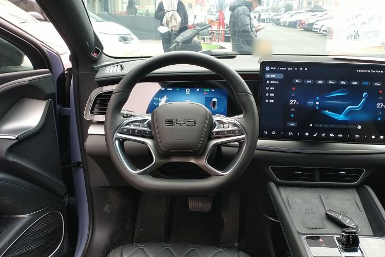 Used BYD Sealion 07 EV 2024 610 Zhihang Edition Steering Wheel