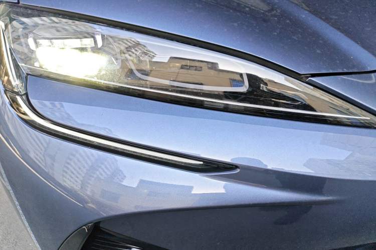 Used BYD Sealion 07 EV 2024 610 Long-Range Version Right Front Headlight