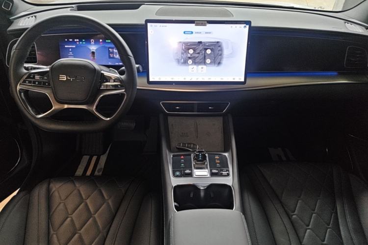 Used BYD Sealion 07 EV 2024 610 Zhihang Edition Center Console
