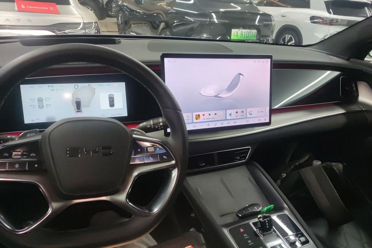 Used BYD Sealion 07 EV 2024 550 All-Wheel-Drive Smart Navigation Version Center Console