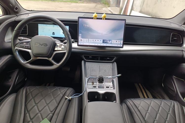 Used BYD Sealion 07 EV 2024 610 Long-Range Version Center Console
