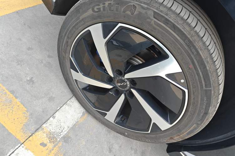 Used BYD Sealion 07 EV 2024 610 Zhihang Edition Exterior 8