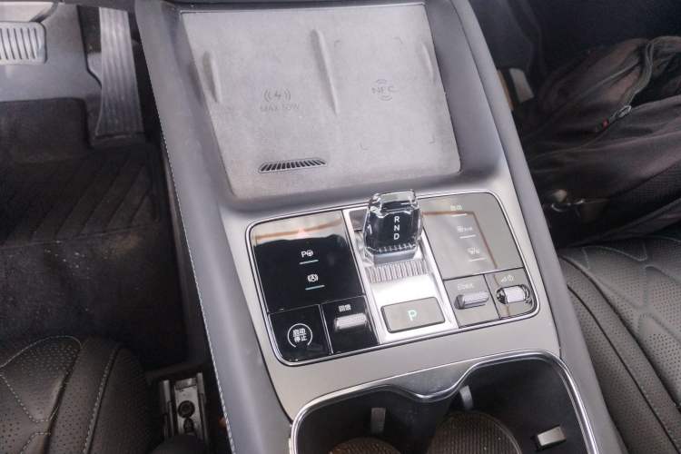 Used BYD Sealion 07 EV 2024 610 Zhihang Edition Gear Lever