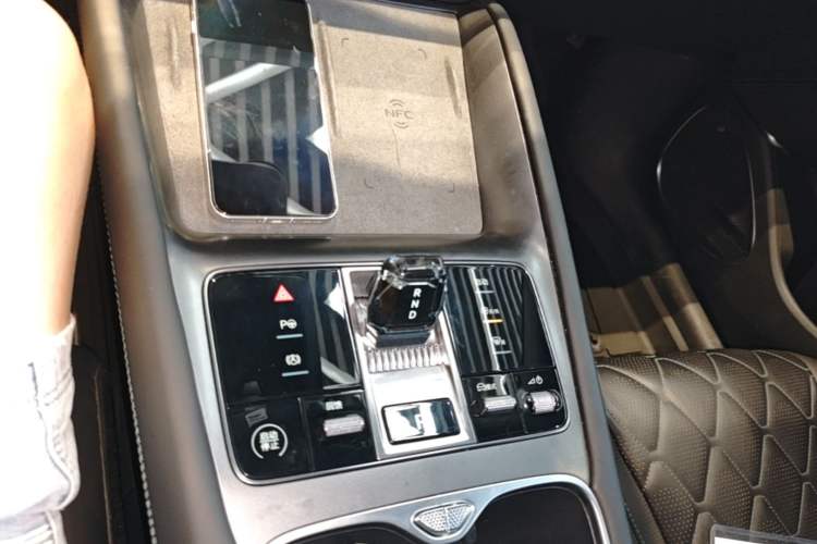 Used BYD Sealion 07 EV 2024 550 All-Wheel-Drive Smart Navigation Version Gear Lever