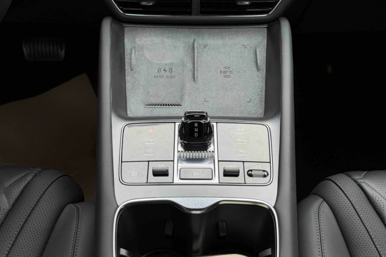 Used BYD Sealion 07 EV 2024 610 Zhihang Edition Gear Lever