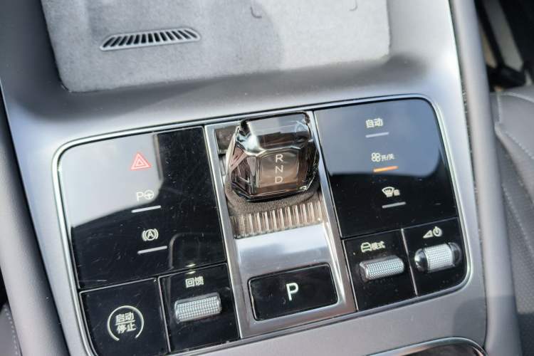 Used BYD Sealion 07 EV 2024 610 Long-Range Version Gear Lever