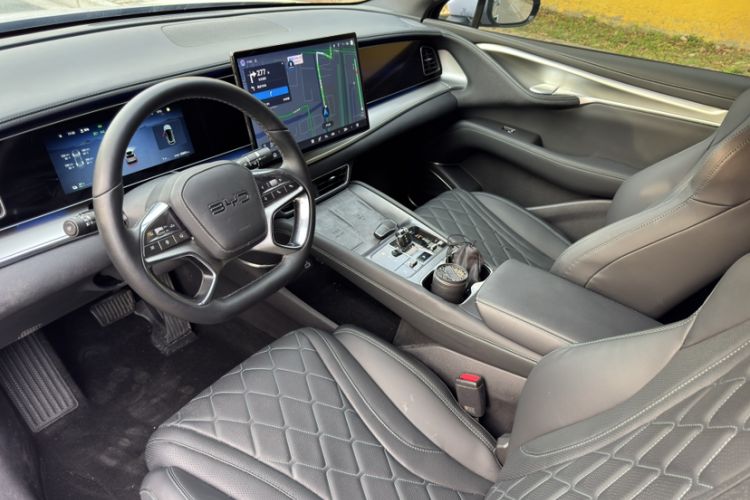 Used BYD Sealion 07 EV 2024 610 Long-Range Version Interior 2