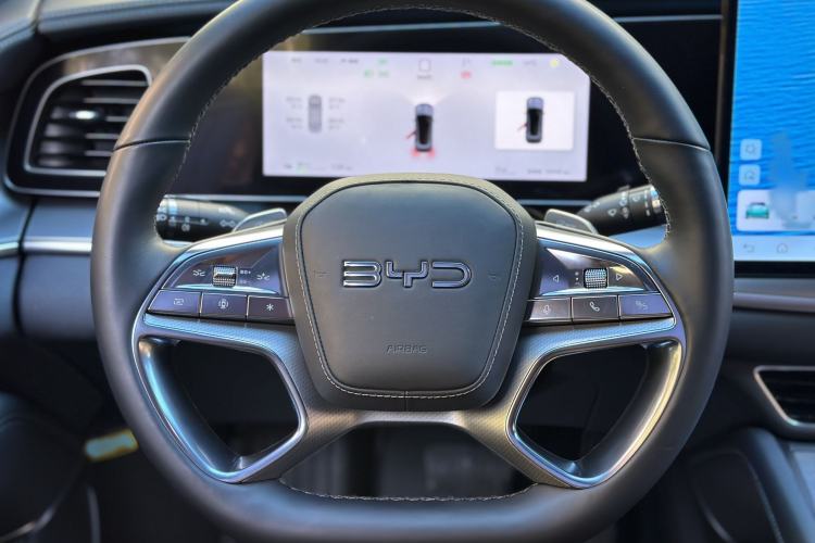 Used BYD Sealion 07 EV 2024 550 All-Wheel-Drive Smart Navigation Version Interior 9