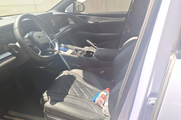 Used BYD Sealion 07 EV 2024 610 Zhihang Edition Left Front Seat