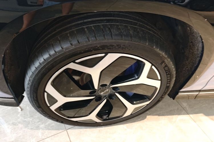 Used BYD Sealion 07 EV 2024 550 All-Wheel-Drive Smart Navigation Version Left Front Wheel Hub