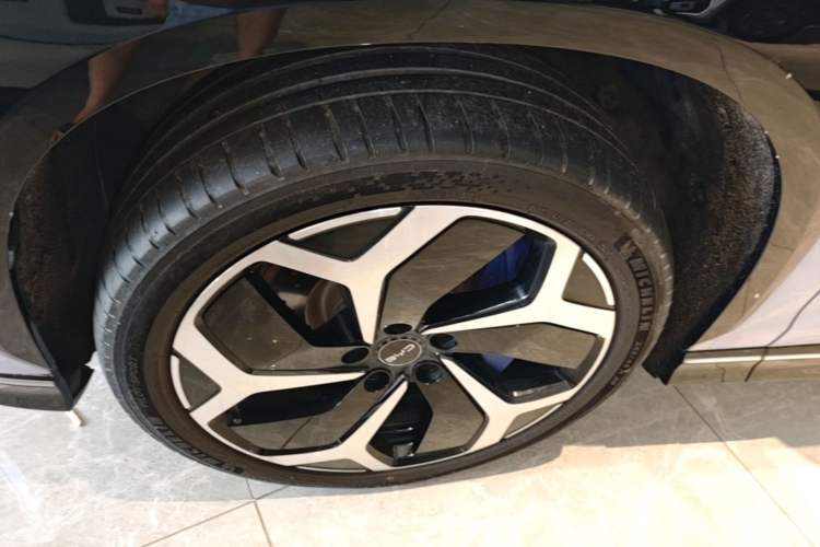 Used BYD Sealion 07 EV 2024 550 All-Wheel-Drive Smart Navigation Version Left Front Wheel Hub
