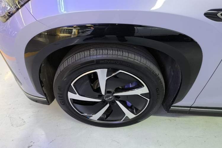 Used BYD Sealion 07 EV 2024 610 Long-Range Version Left Front Wheel Hub