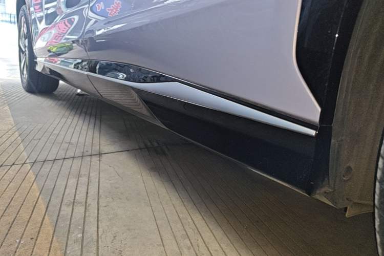 Used BYD Sealion 07 EV 2024 610 Zhihang Edition Left Side Sill