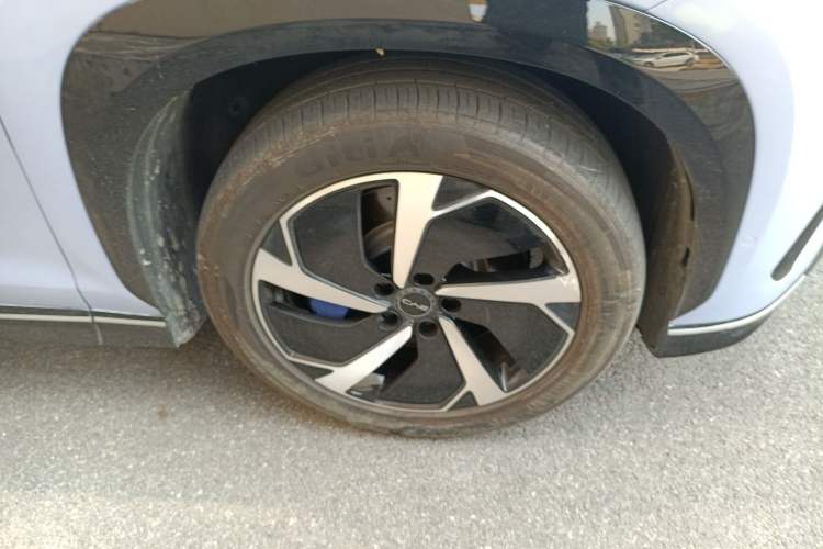 Used BYD Sealion 07 EV 2024 610 Long-Range Version Right Front Wheel Hub