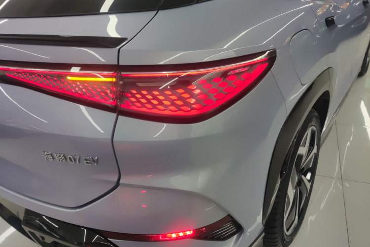 Used BYD Sealion 07 EV 2024 550 All-Wheel-Drive Smart Navigation Version Right Rear Taillight