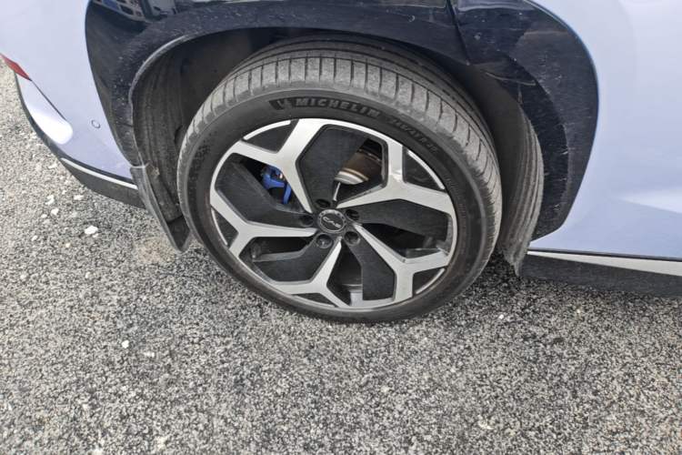 Used BYD Sealion 07 EV 2024 550 All-Wheel-Drive Smart Navigation Version Right Rear Wheel Hub