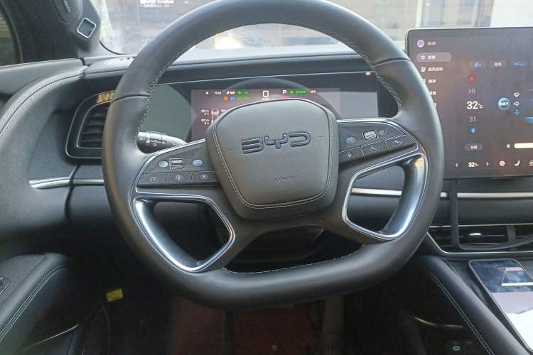 Used BYD Sealion 07 EV 2024 610 Zhihang Edition Steering Wheel