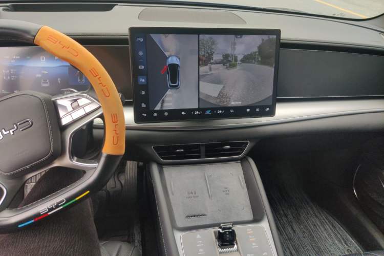 Used BYD Sealion 07 EV 2024 610 Zhihang Edition Audio And AC Panel